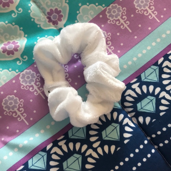 Neon Pink Stretch Scrunche - Picture 7 of 8